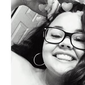 Meet your Posher, Isabella